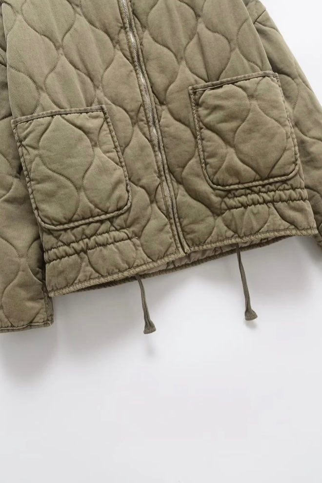 ★Grüne Vintage-Steppjacke mit hohem Kragen