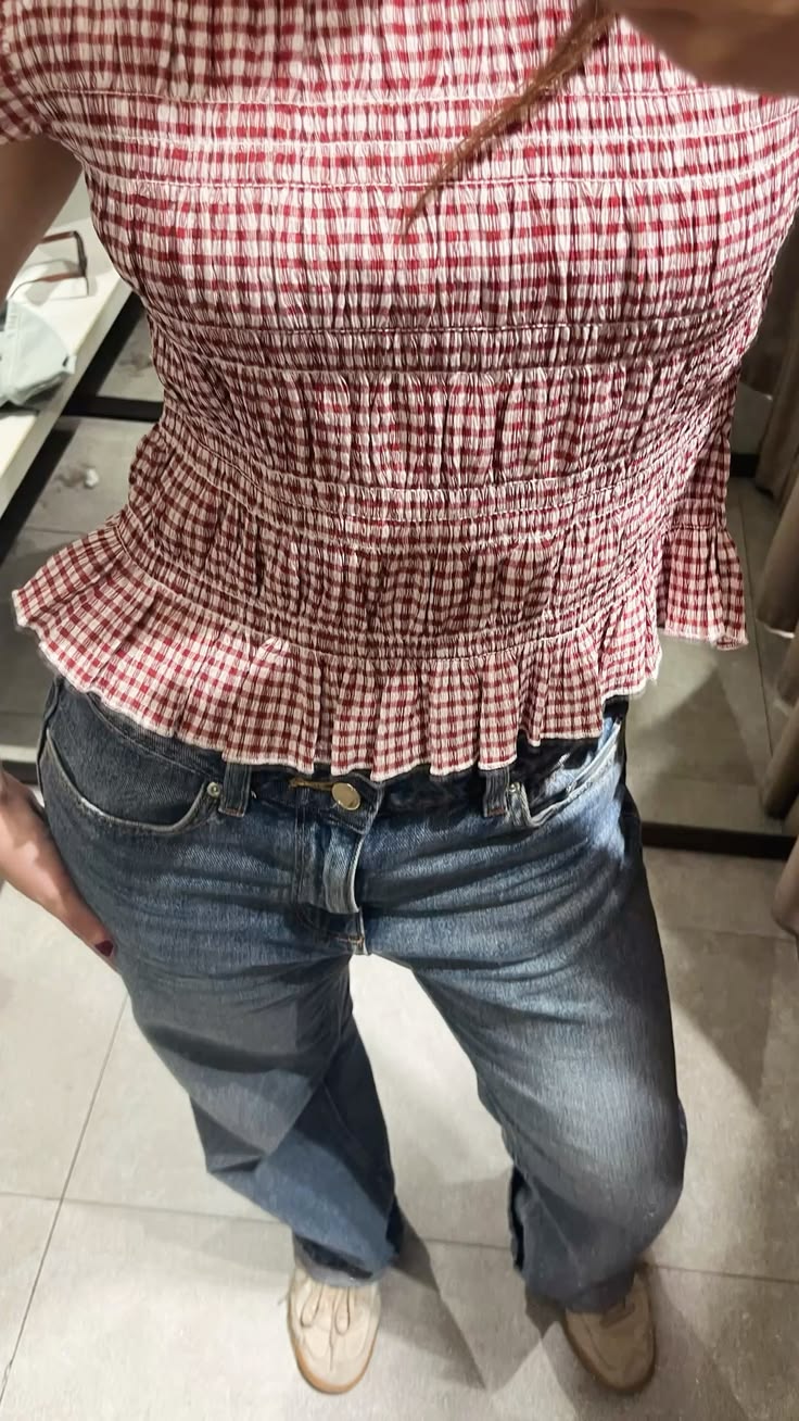 ★ The Riviera Top