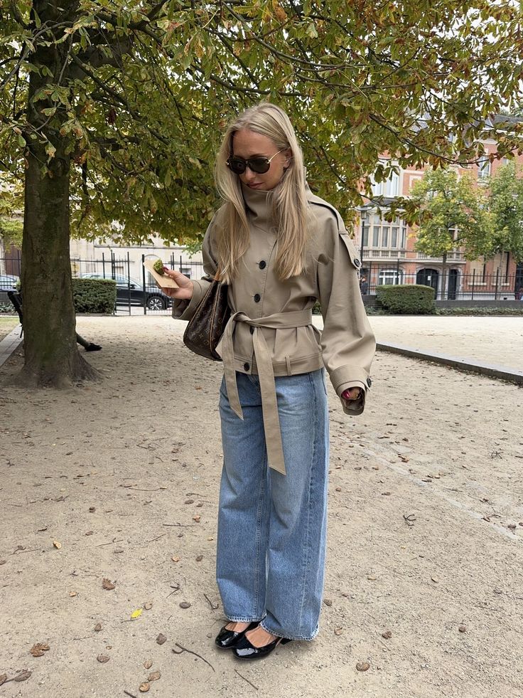 ★ Classic Belted Trench Coat