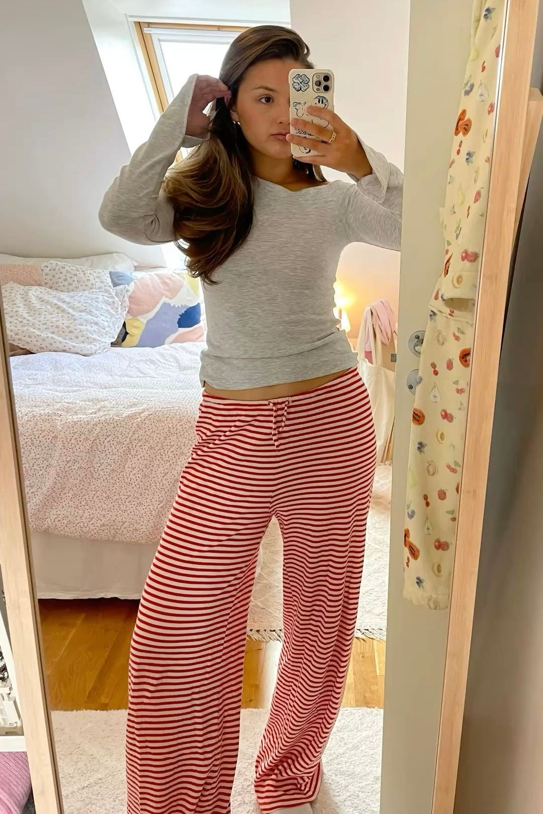 ★ Gestreifte Loungehose mit weitem Bein – Rote Edition