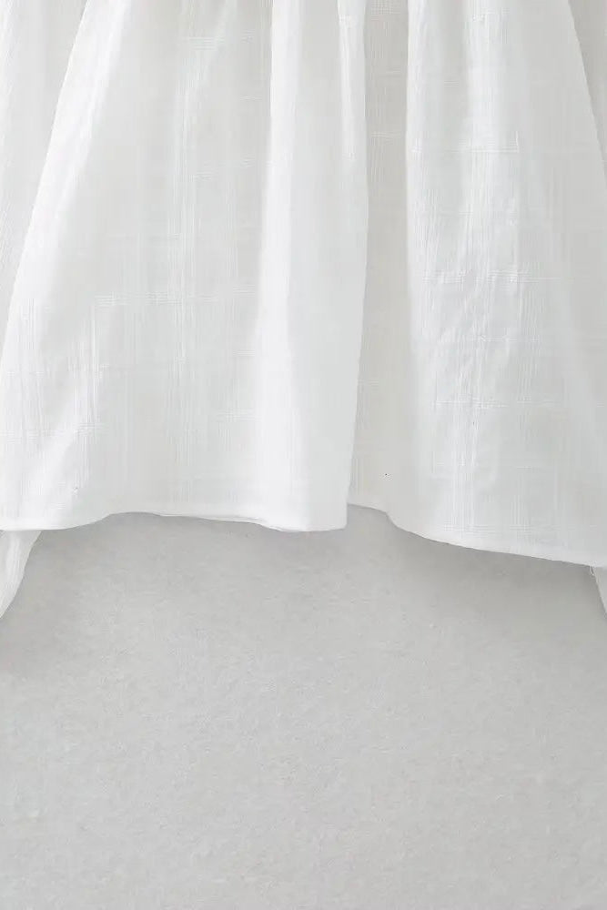 ★ Vintage Lace Embroidered White Blouse