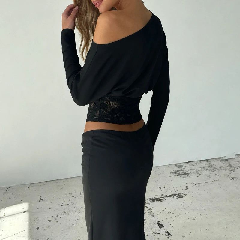 ★ Noir Off-Shoulder Top