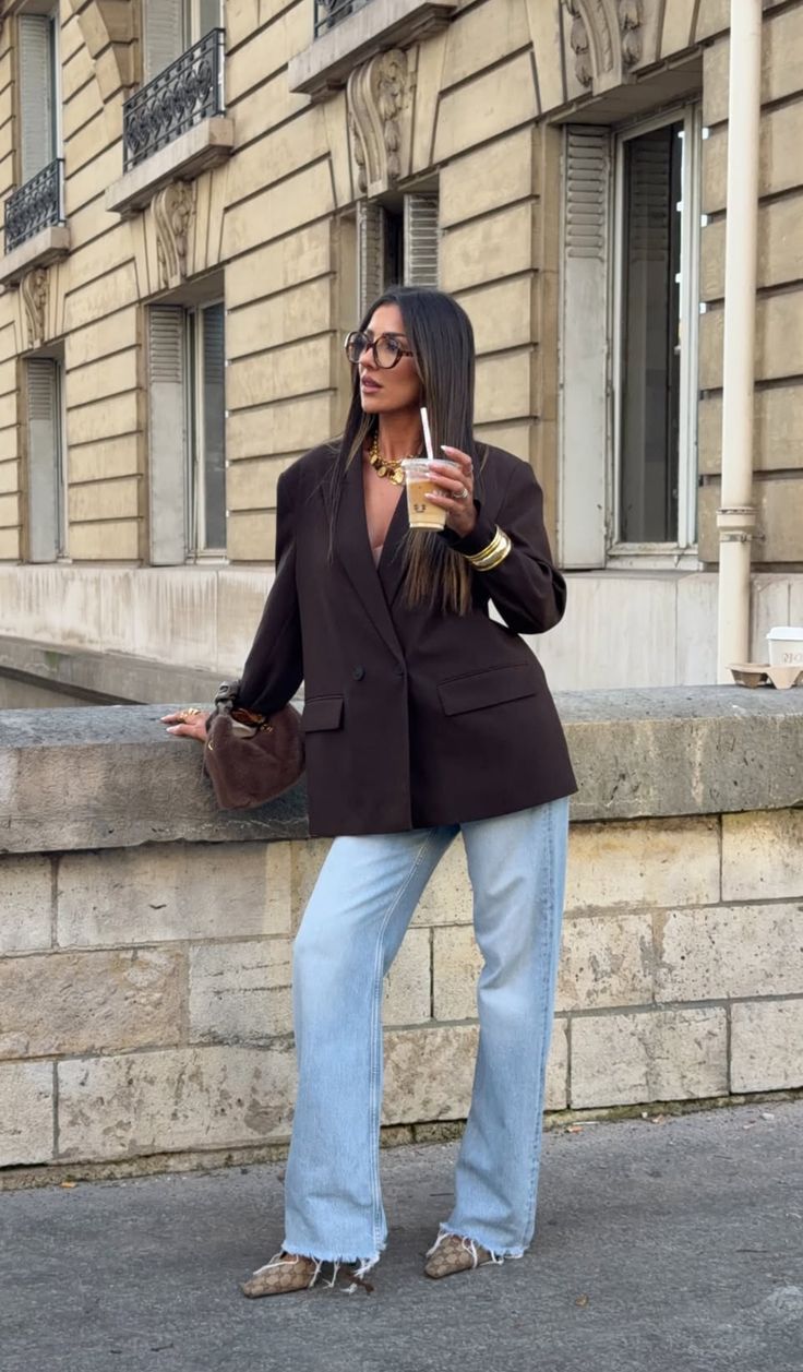 ★ Élise Blazer