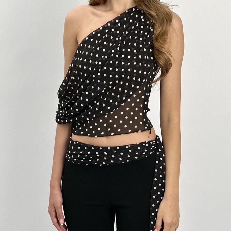 ★ Polka Muse One Shoulder Top